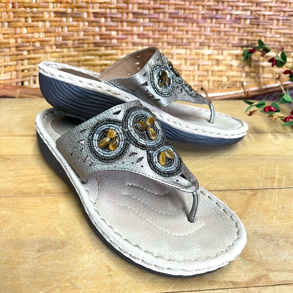 Clarks metallic sandal 32235 size 7m artisan